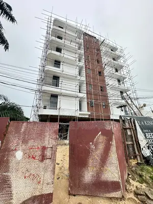 2bdrm Apartment in Saka Tinubu for sale