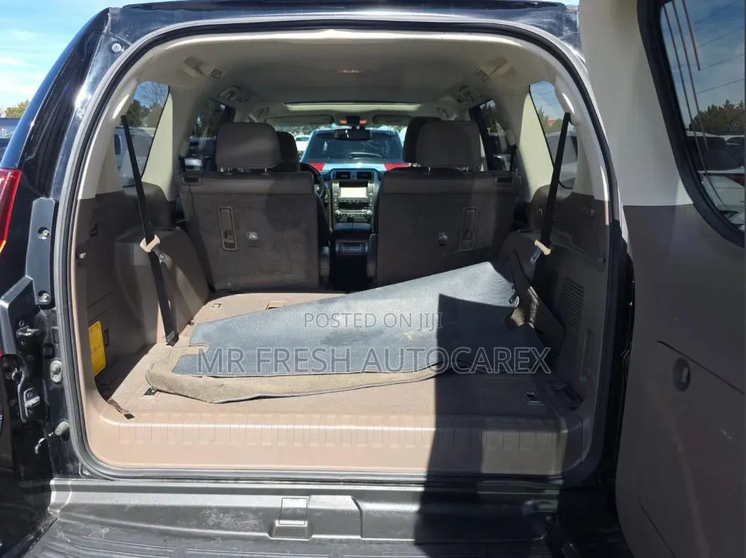 Lexus GX 2019 Black