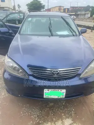 Toyota Camry 2005 Blue