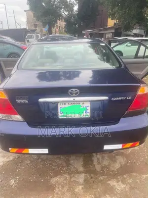 Toyota Camry 2005 Blue
