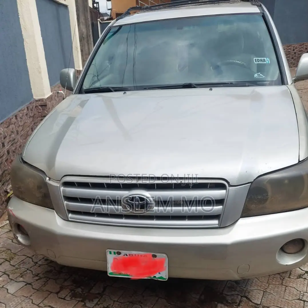 Toyota Highlander 2005 Silver