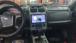 Ford Escape XLT 2011 White