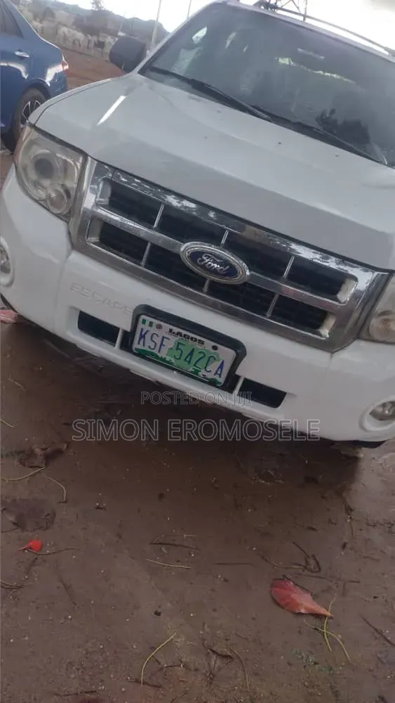 Ford Escape XLT 2011 White
