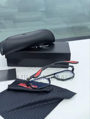 Stylish See Through Men’S Simple Glasses