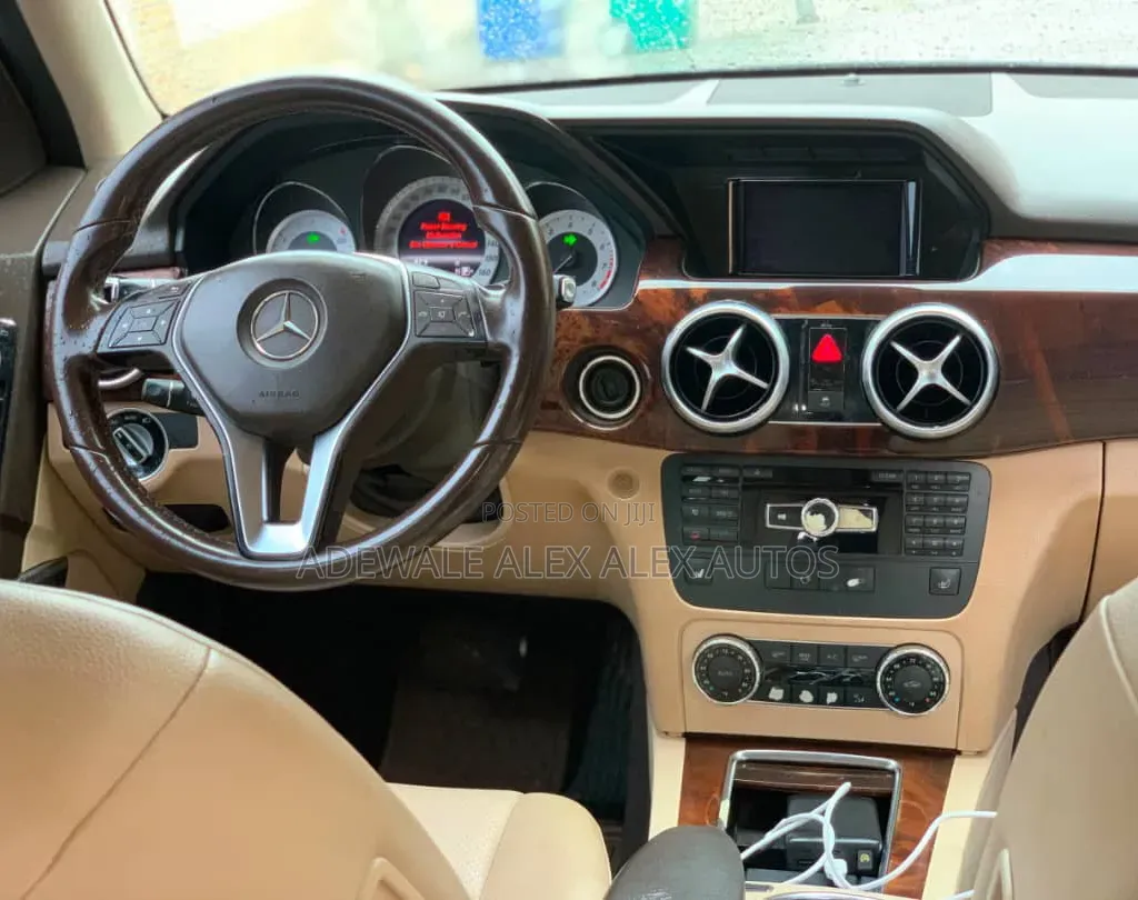 Mercedes-Benz GLK-Class 2013 Black