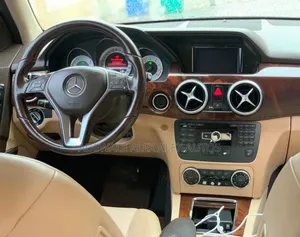Mercedes-Benz GLK-Class 2013 Black