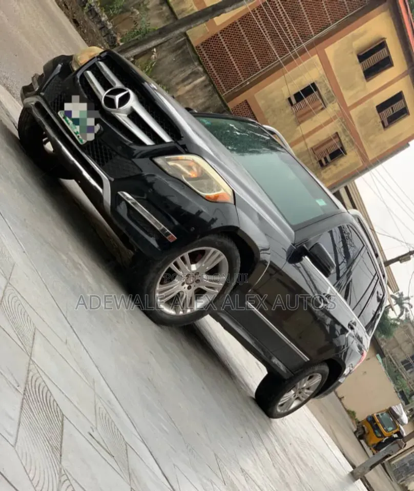 Mercedes-Benz GLK-Class 2013 Black
