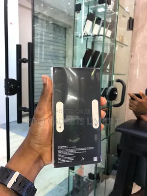 New Google Pixel 9 256 GB Black