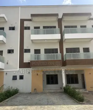 4bdrm Townhouse / Terrace in Durumi By American for rent