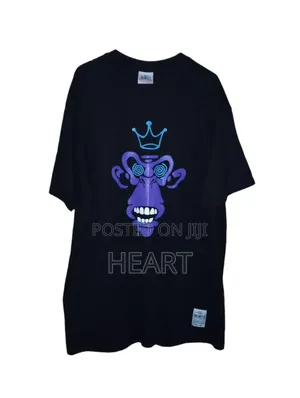 Smlyart. One Piece Custom Designed