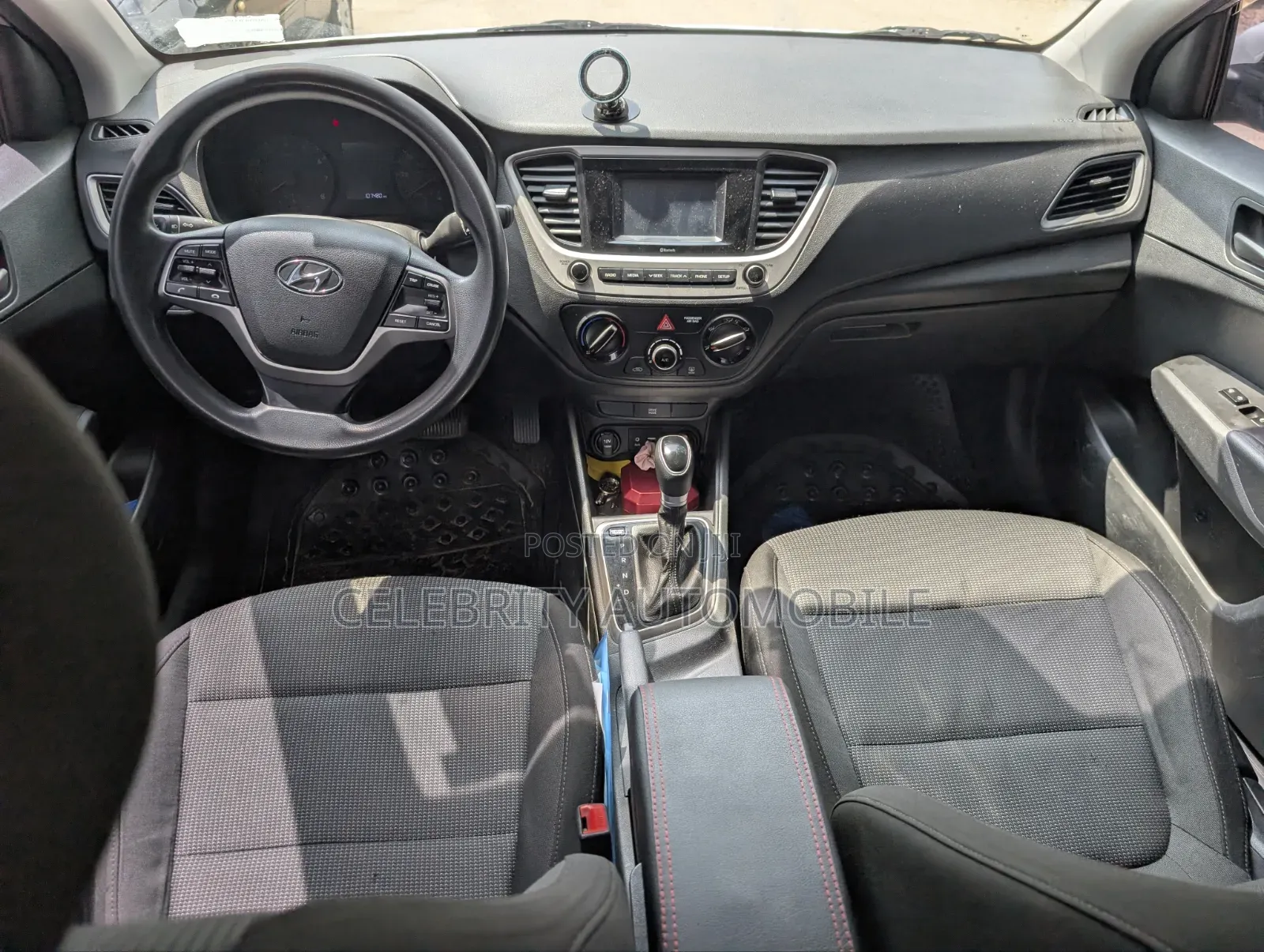 Hyundai Accent 2019 Silver