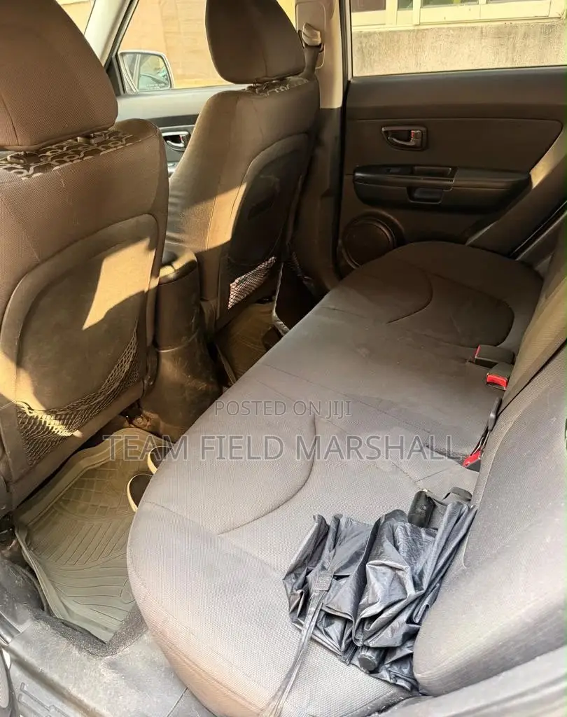 Kia Soul Automatic 2011 Silver