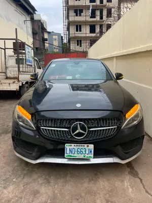 Mercedes-Benz C300 2015 Black