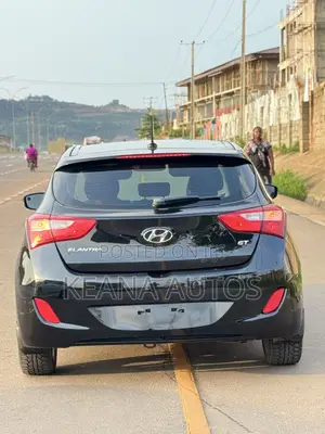 Hyundai Elantra 2014 Black