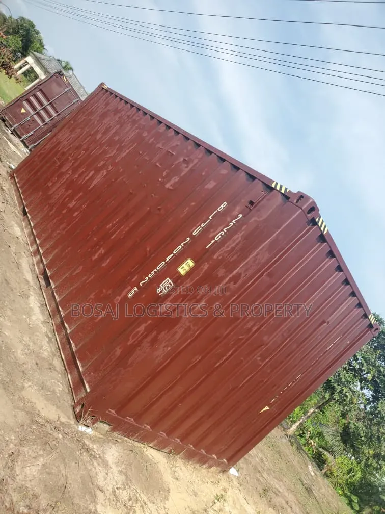 20ft Containers Available