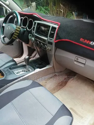 Toyota 4-Runner 2006 Silver