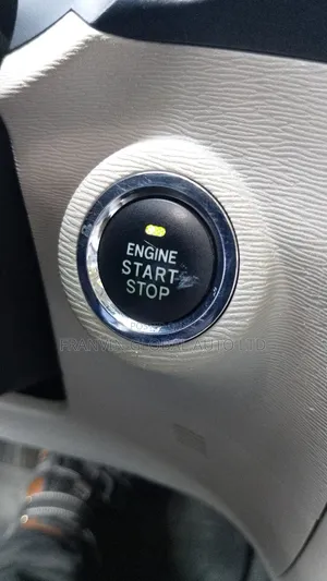 Toyota Venza XLE AWD 2013 White