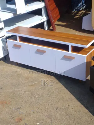 Mordern TV Stand