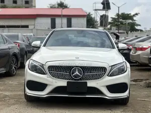 Mercedes-Benz C400 4Matic AWD Sedan (3.0L V6 7A) 2015 White