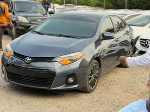 Toyota Corolla 2015 Gray