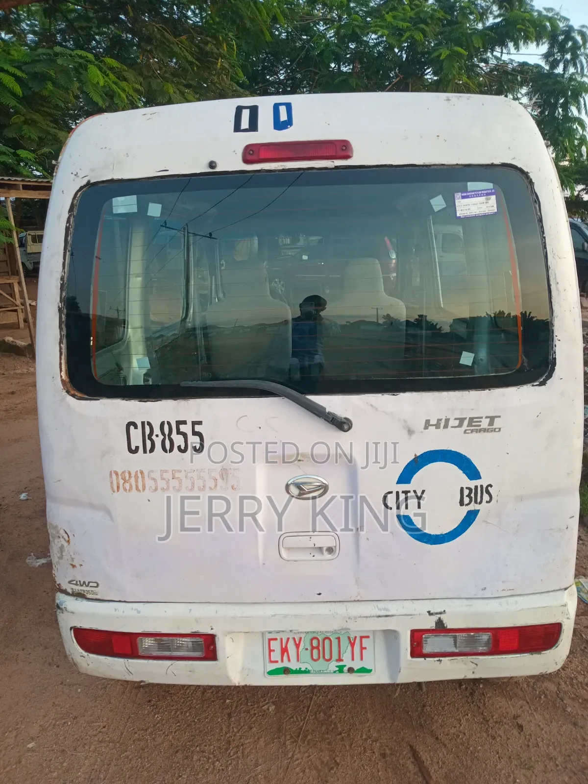 Daihatsu Hijet 2010 White