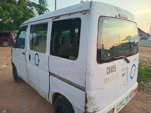 Daihatsu Hijet 2010 White