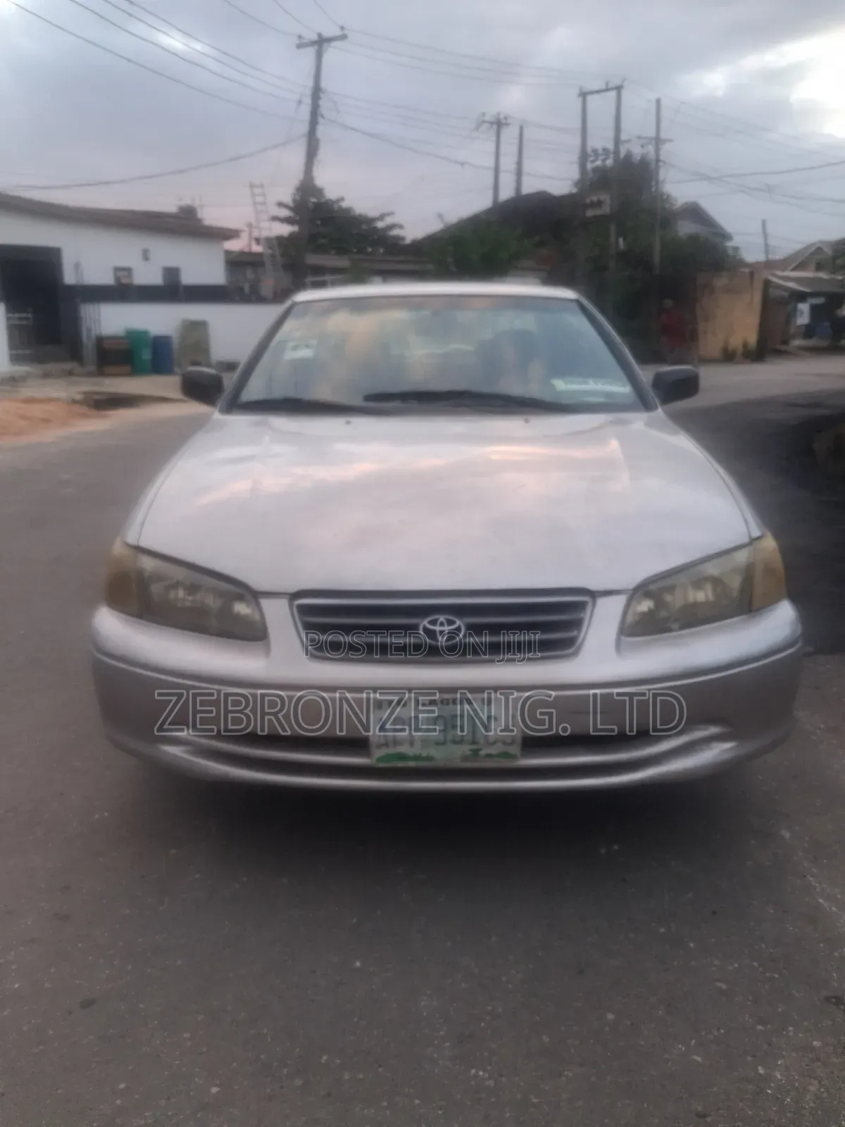 Toyota Camry Automatic 1999 Silver
