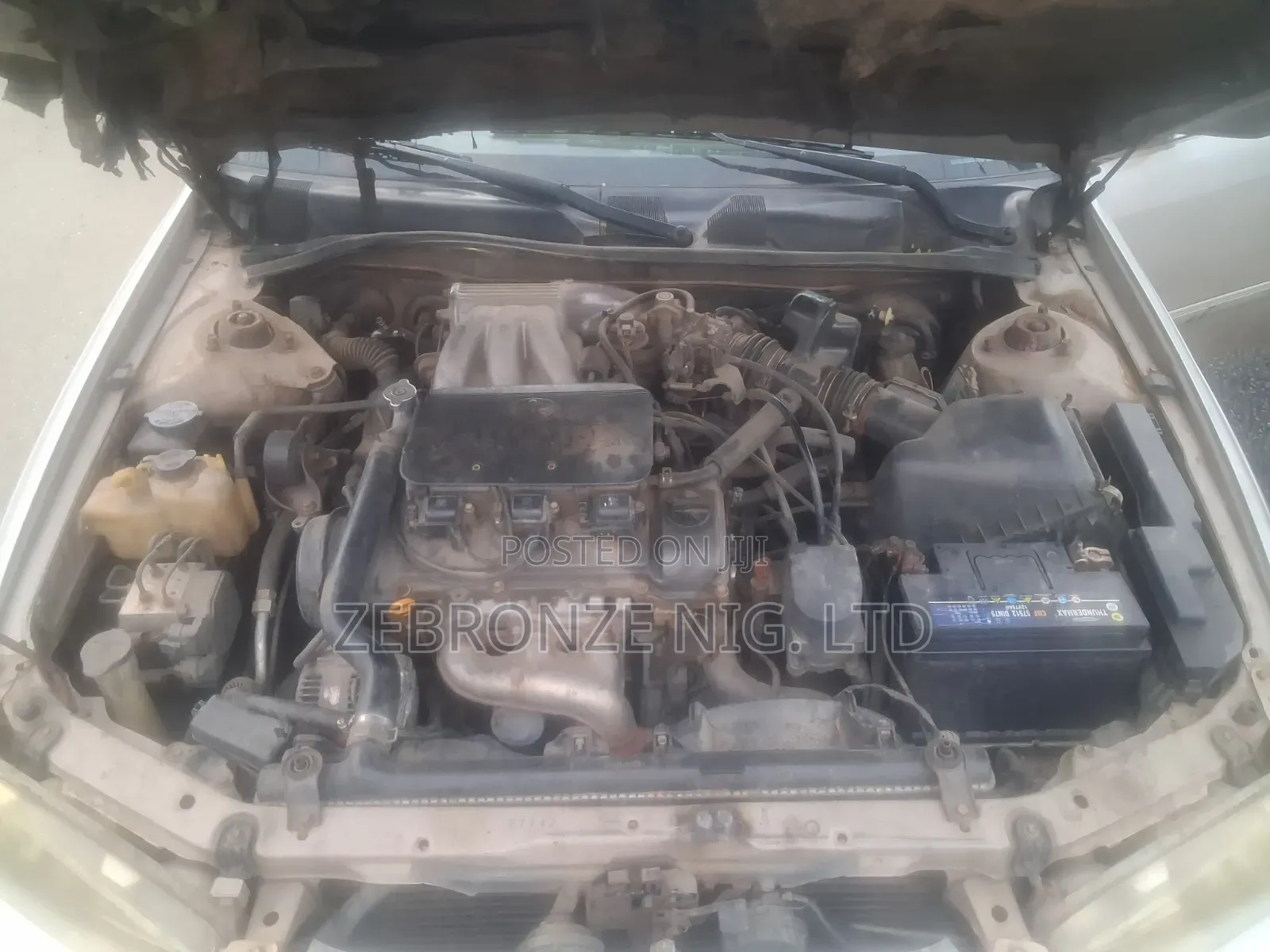 Toyota Camry Automatic 1999 Silver