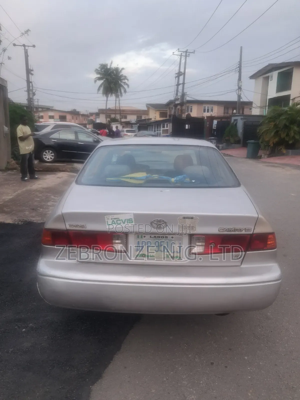 Toyota Camry Automatic 1999 Silver