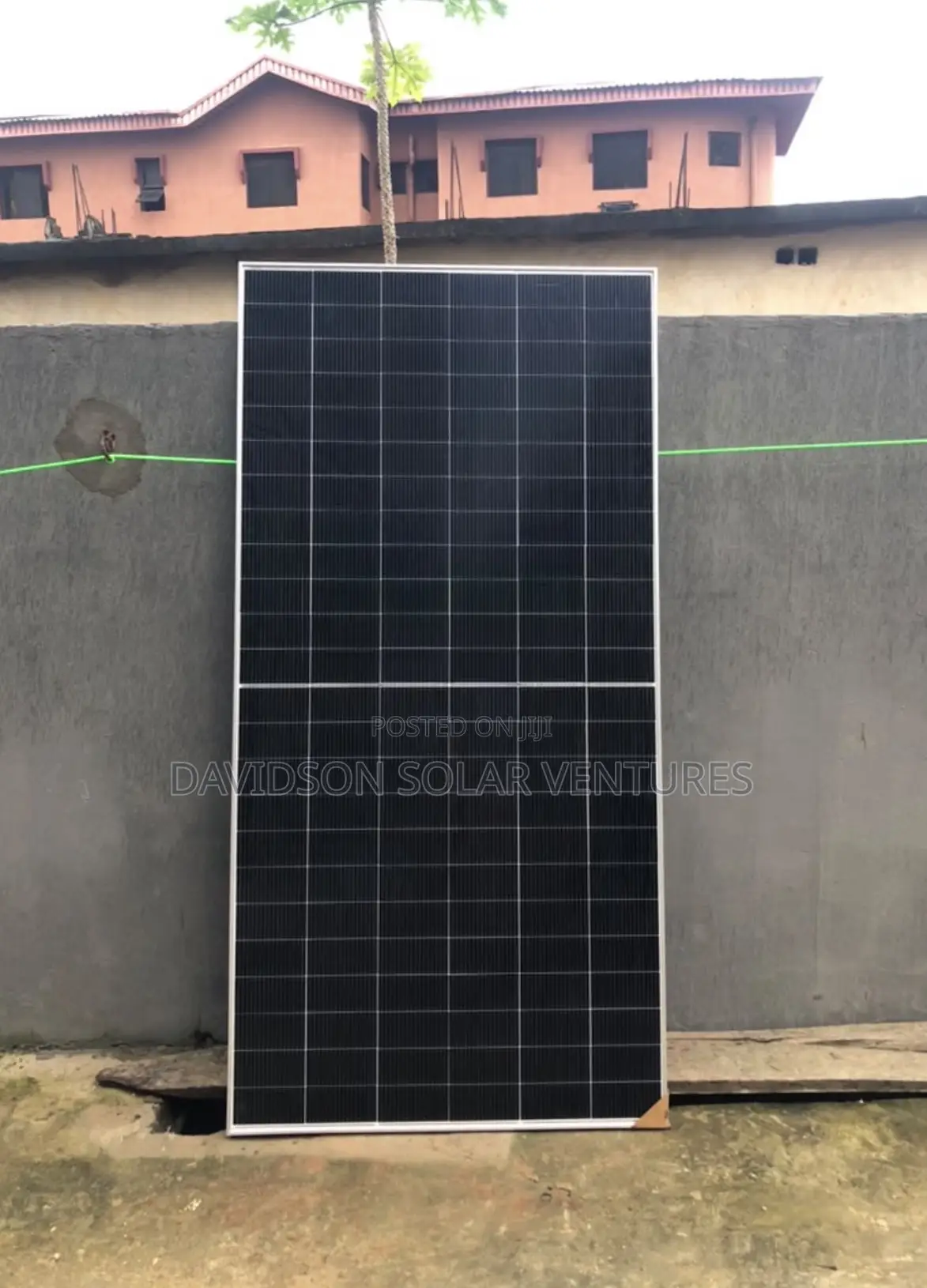 600w 144cell Half Cut Bifacial Solar Panel