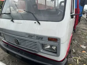 Volkswagen Flat Spring 6wheels Truck