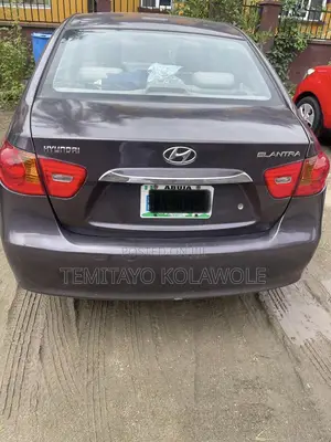Hyundai Elantra 2009 Purple