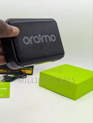 Black Mini Music in Palm Bluetooth Speaker