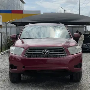 Toyota Highlander 2010 Red