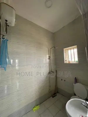 2bdrm Block of Flats in Rockville Estate for rent