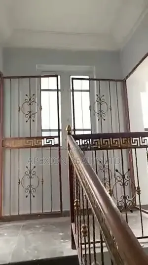 1bdrm Apartment in Apexion Estate, Rumuigbo for rent