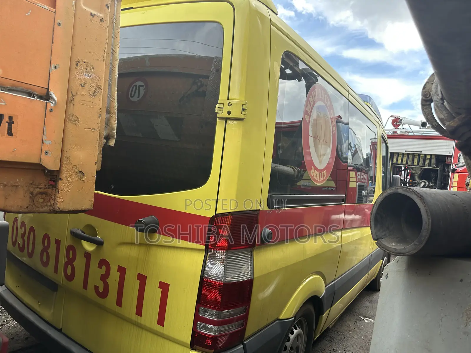 Mercedes-Benz Sprinter 2006 Yellow