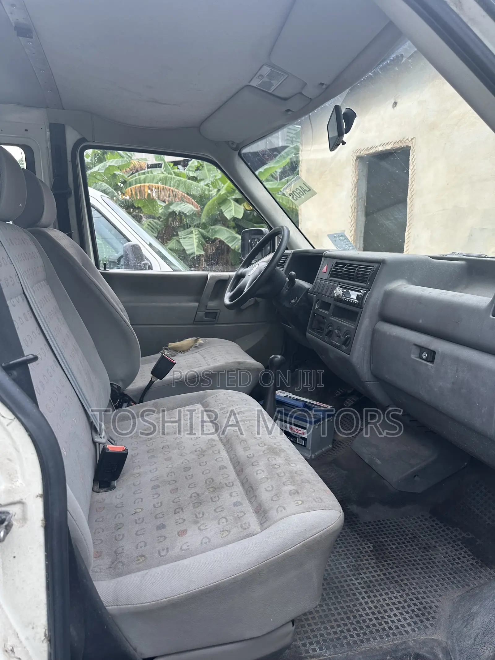 Volkswagen Transporter 2004 White