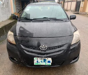 Toyota Yaris 2008 Gray