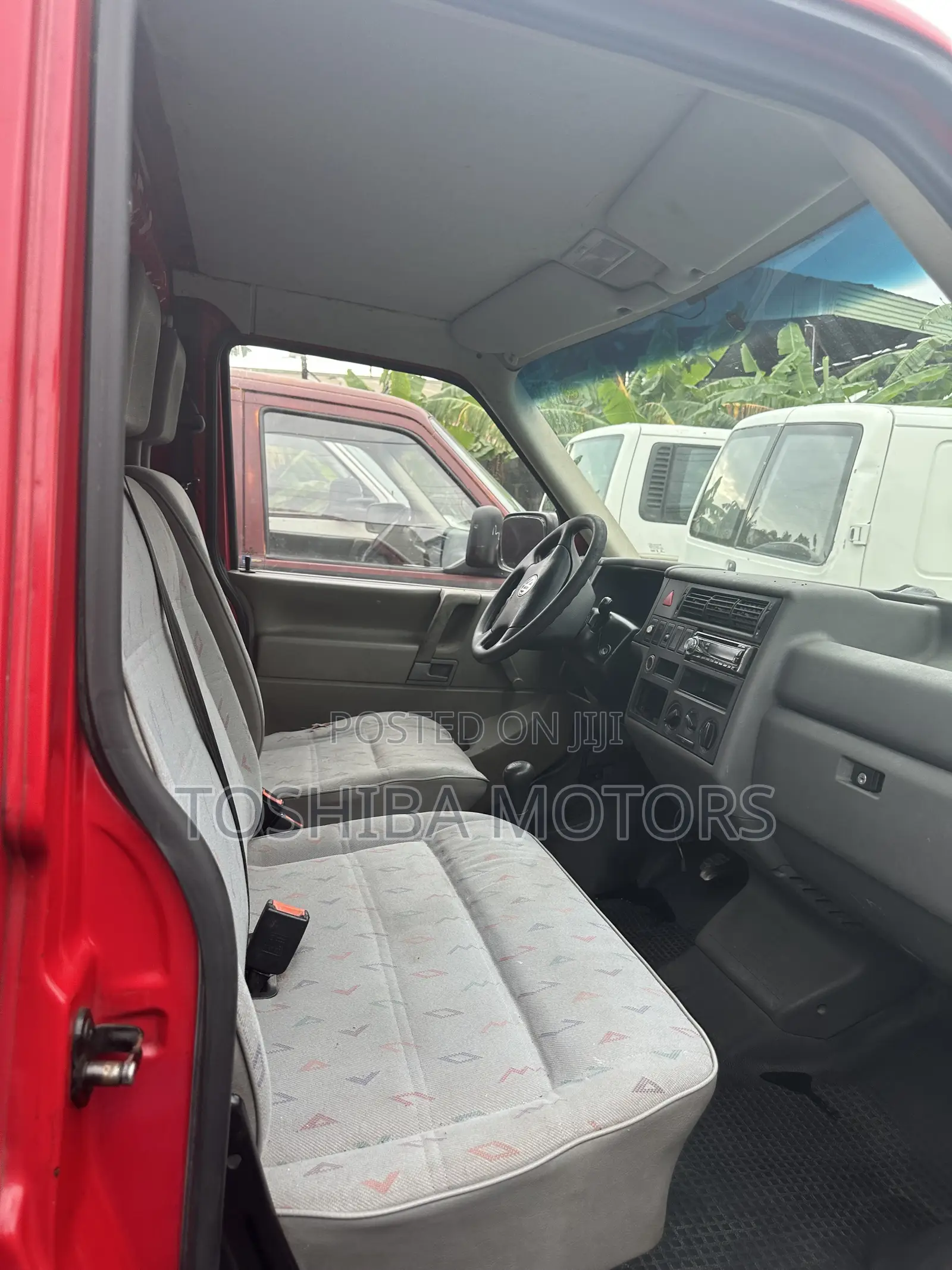 Volkswagen Transporter 2004 Red