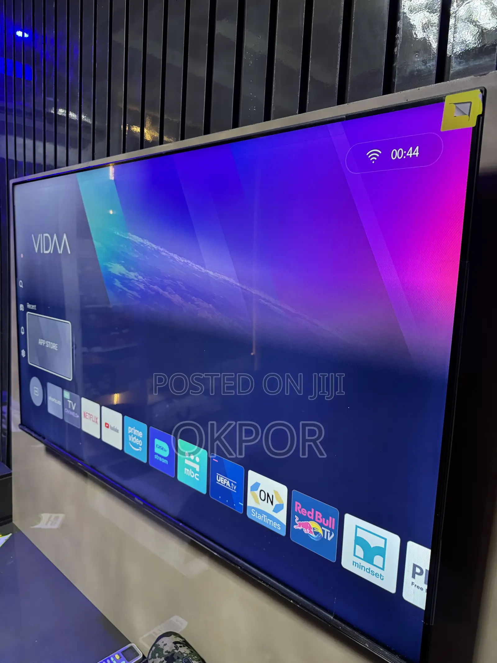 Hisense TV