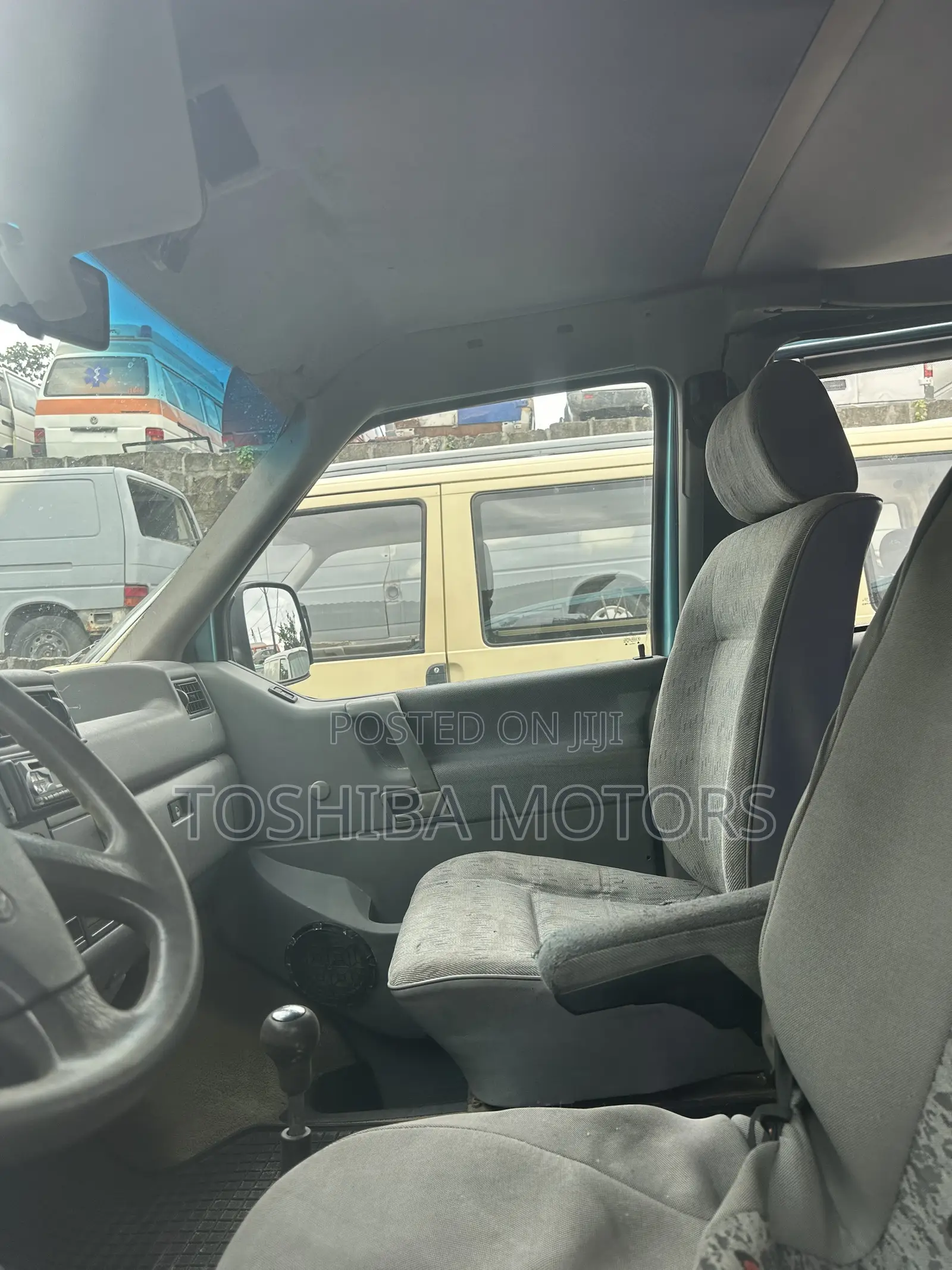 Volkswagen Transporter 2004 Green