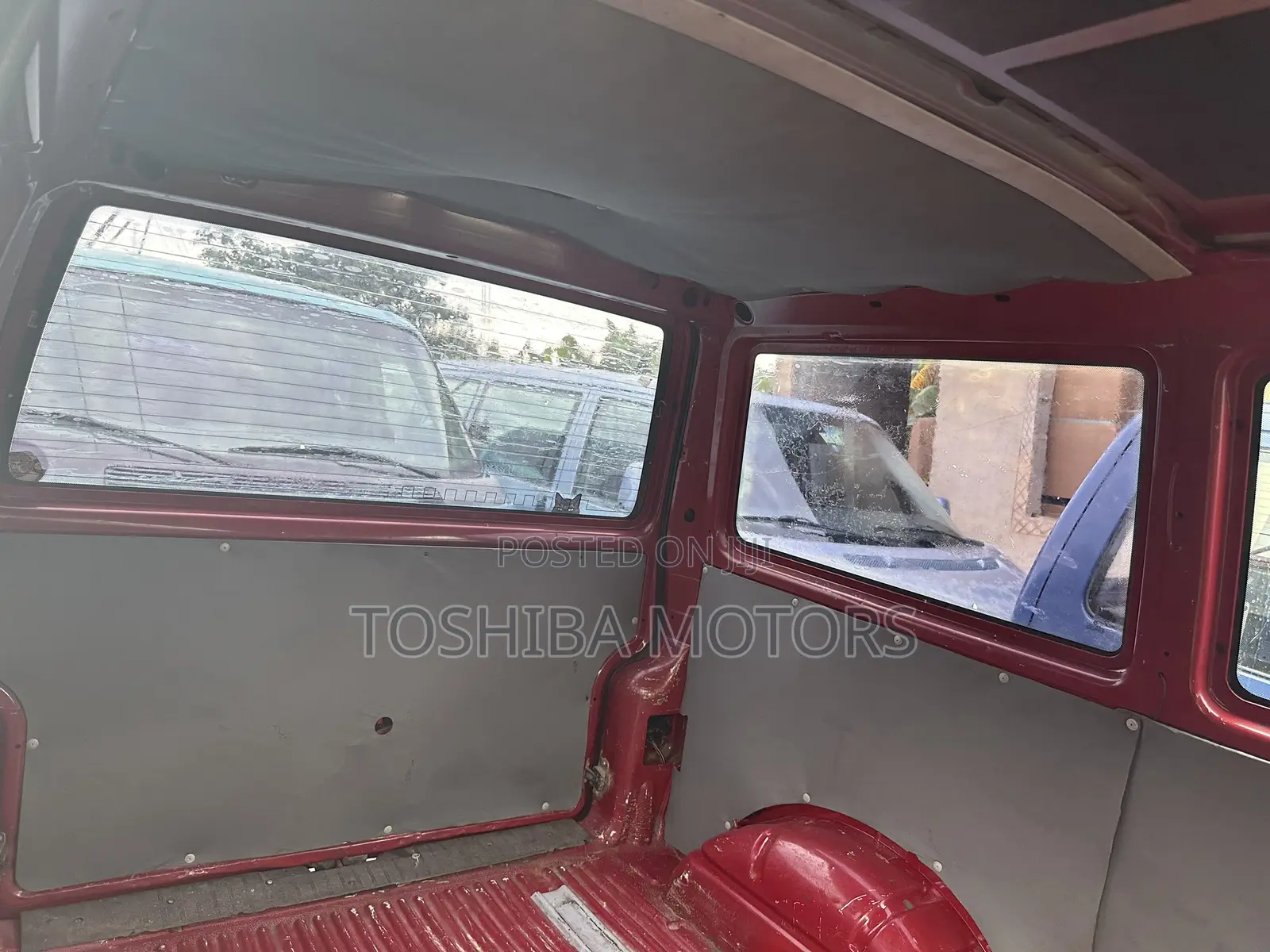 Volkswagen Transporter 2003 Red