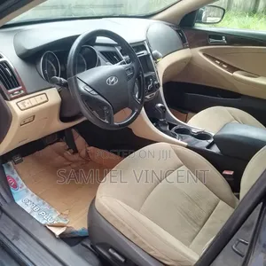 Hyundai Sonata 2012 Beige