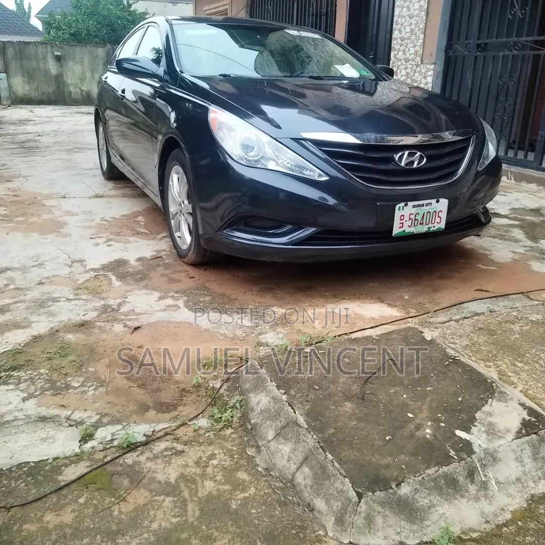 Hyundai Sonata 2012 Beige
