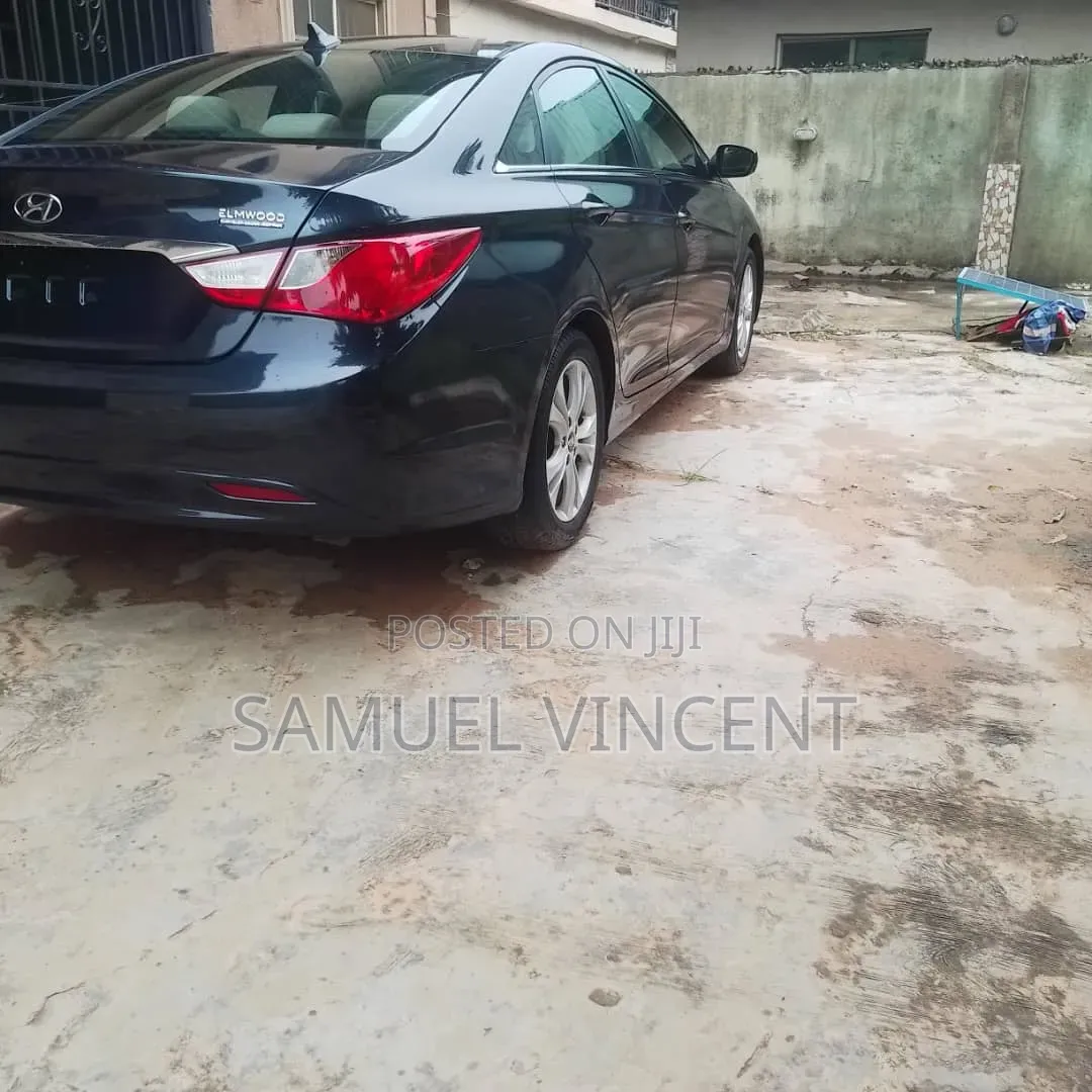 Hyundai Sonata 2012 Beige