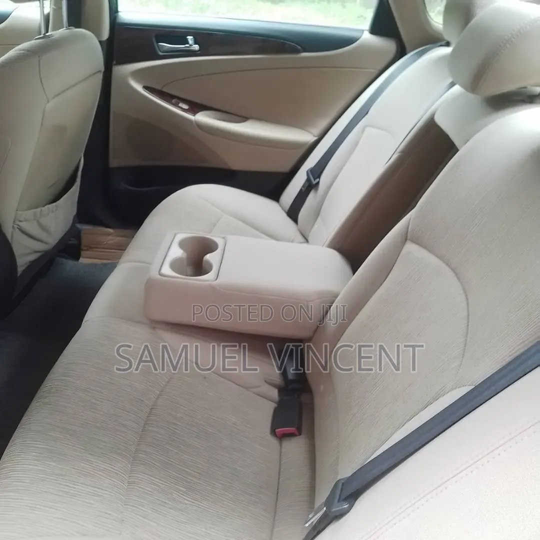 Hyundai Sonata 2012 Beige