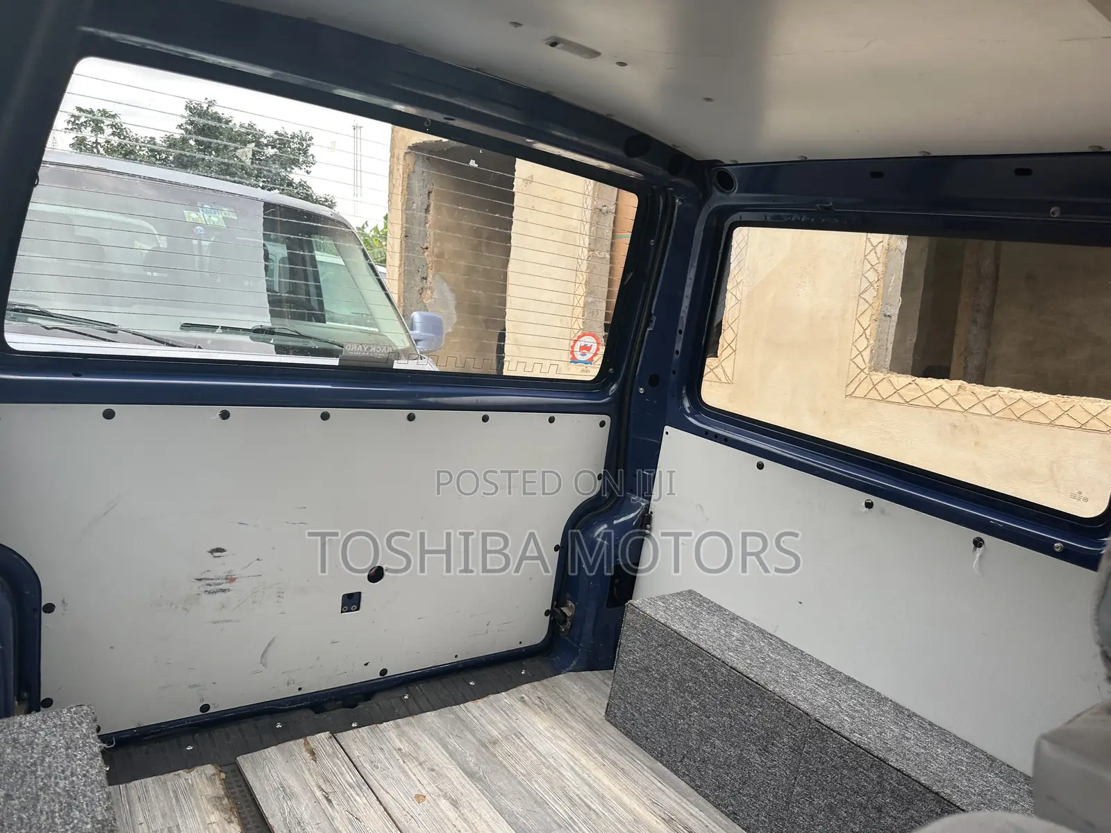 Volkswagen Transporter 2004 Blue