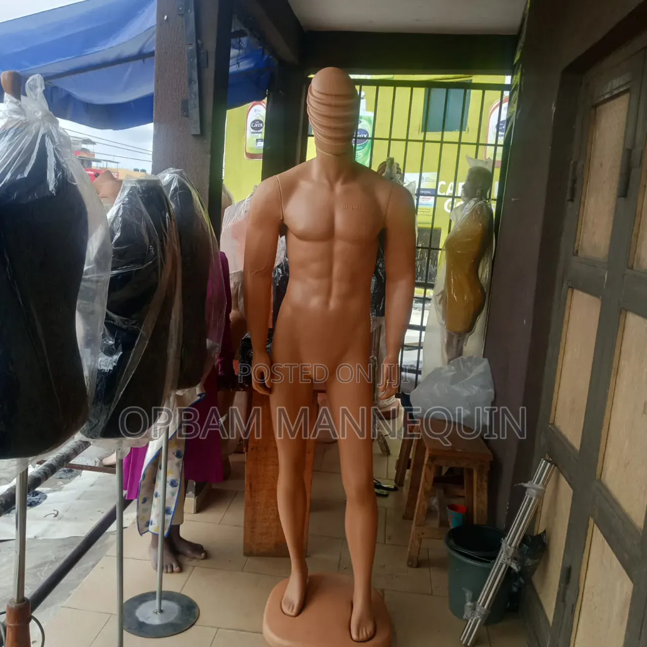 High Quality Plastics Male Mannequin