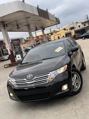 Toyota Venza XLE 2011 Black